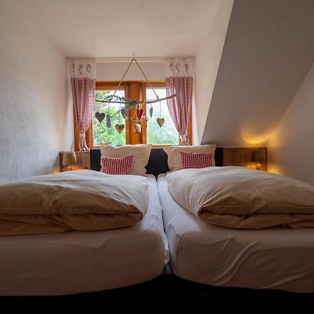 Zur Schmitte Bed & Breakfast ชมาลเลนแบร์ก ภายนอก รูปภาพ